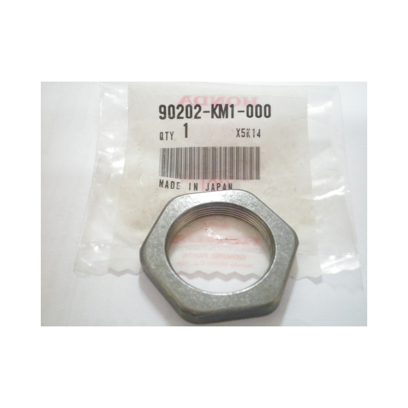90202KM1000  Nut Special 30mm Honda SH-300 FES-250 NSS-250