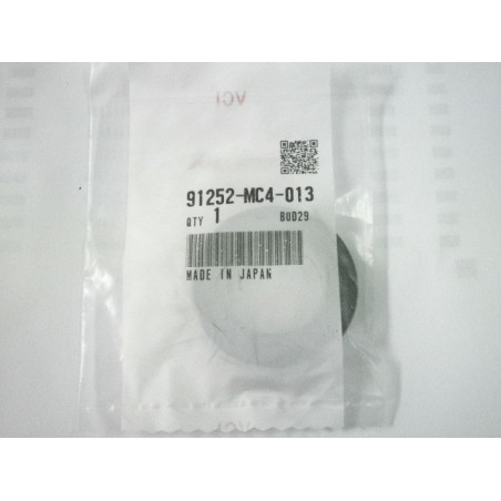 91252MC4013  Dust Seal 28x47.2x7 Honda XRV-XLV-VT