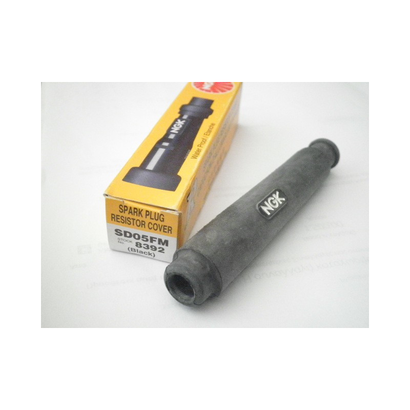 SD05FM  NGK Racing Spark Plug Connect KTM LC4-640