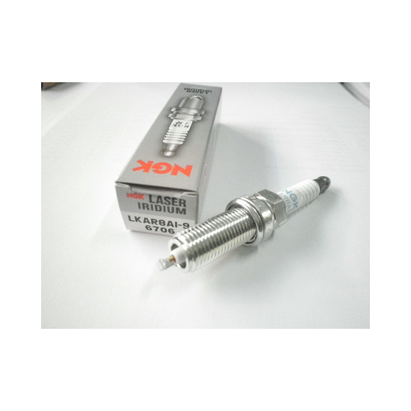 LKAR8AI9  NGK Spark Plug KTM EXC-400-450-500  Duke-690 