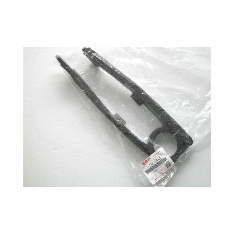 6127324F00  Γλύστρα Αλυσίδας Suzuki GSXR-1300 Hayabusa '99-'07