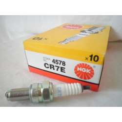 CR7E Suzuki AN-400 Burgman NGK Spark Plug CR7E