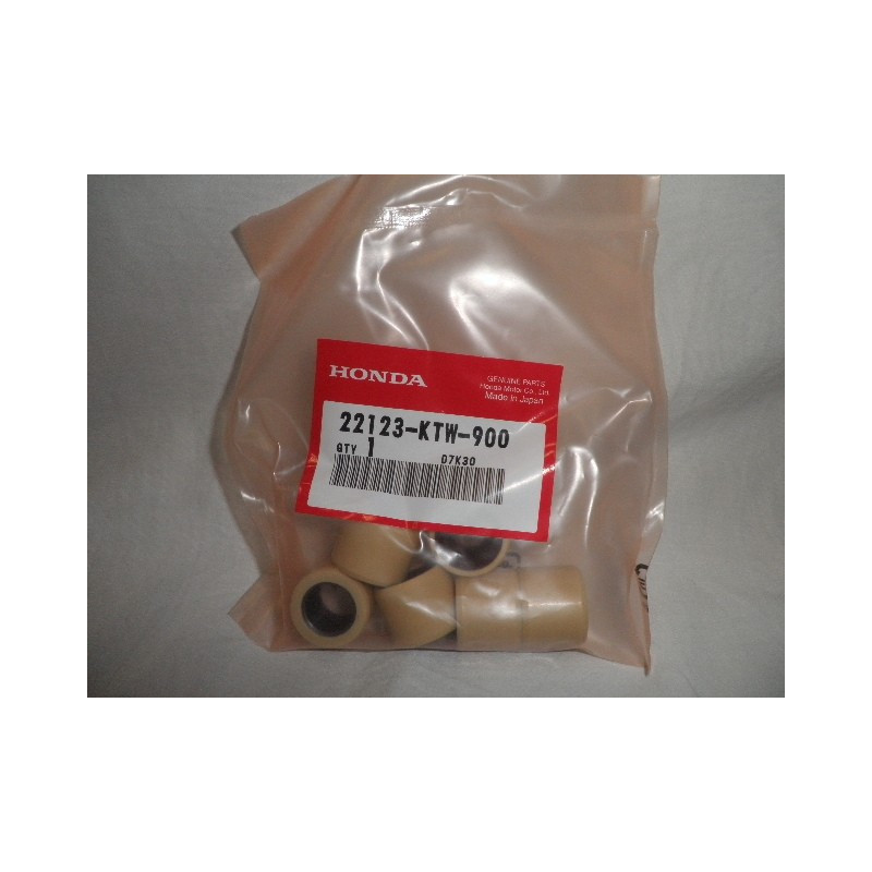 22123KTW900  Honda Transmission Rolls SH-300