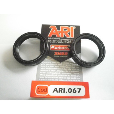 ARI067  Front Fork Oil Seals Set 45X57X11 Suzuki RM-125-250 