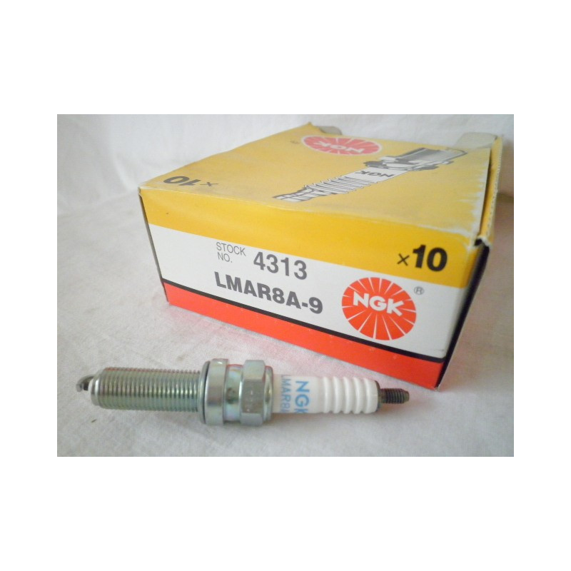 LMAR8A9  NGK Spark Plug LMAR8A-9