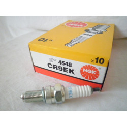 CR9EK  NGK Spark Plug CR9EK