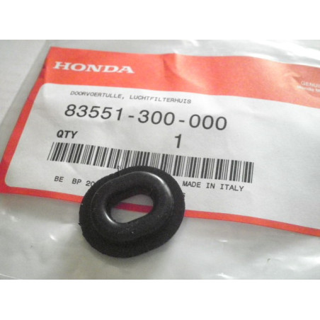 83551300000  Grommet Air Cleaner Case Honda